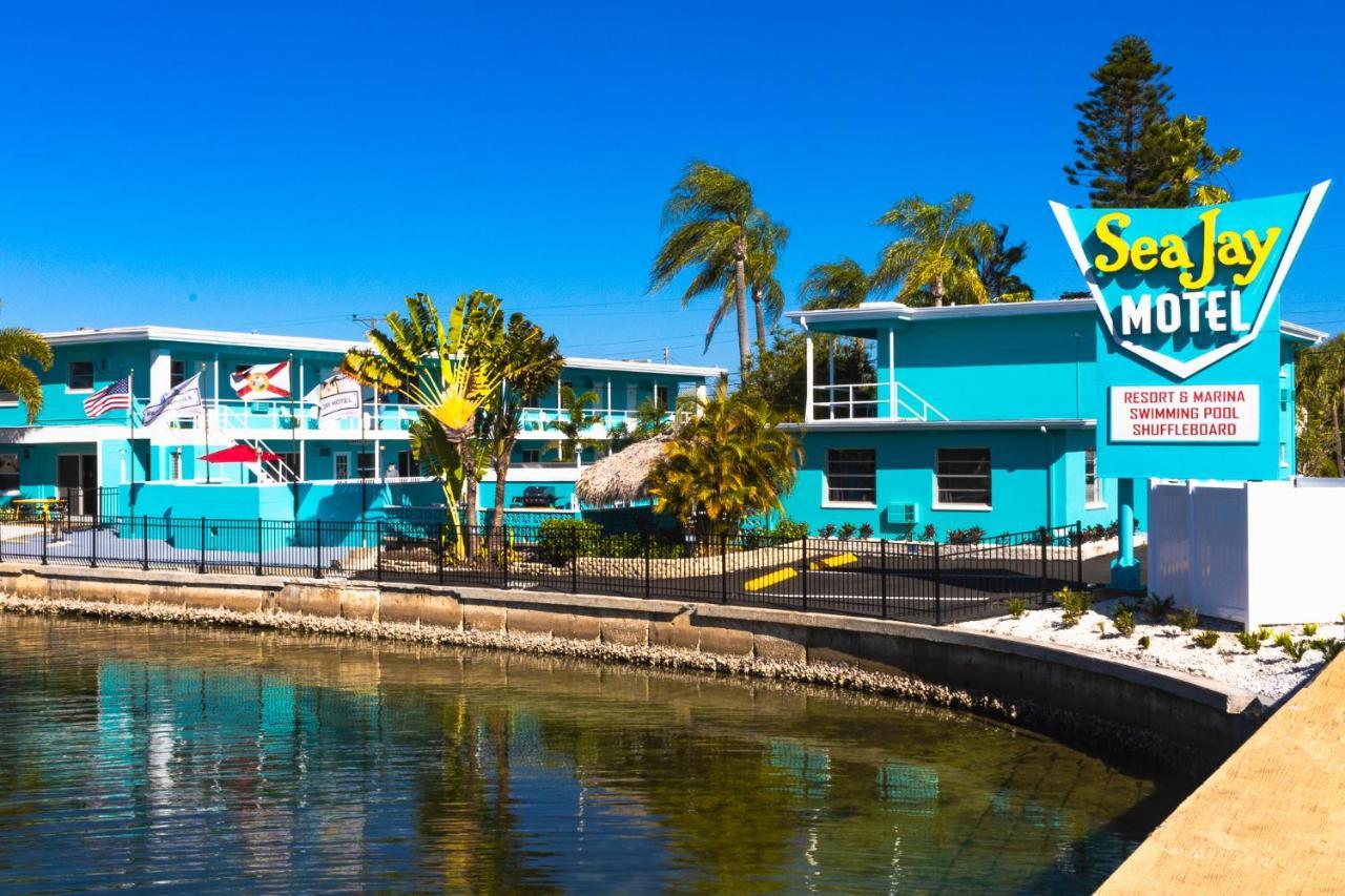 Sea Jay Motel And Marina (Adults Only) St. Pete Beach Exterior photo