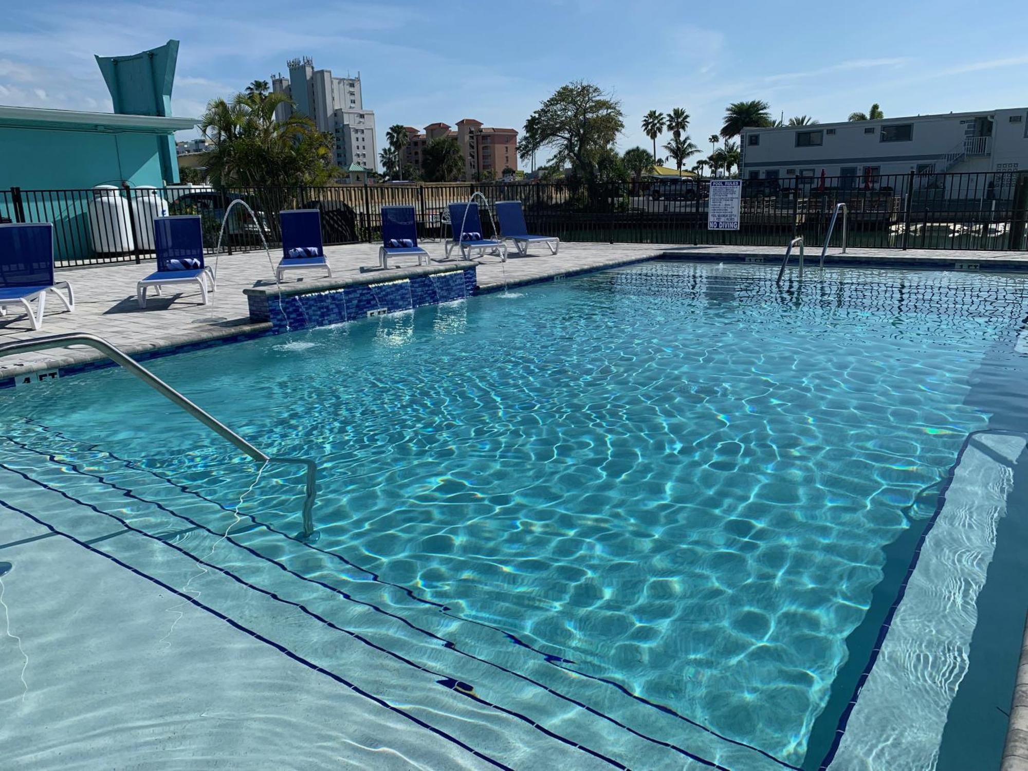 Sea Jay Motel And Marina (Adults Only) St. Pete Beach Exterior photo